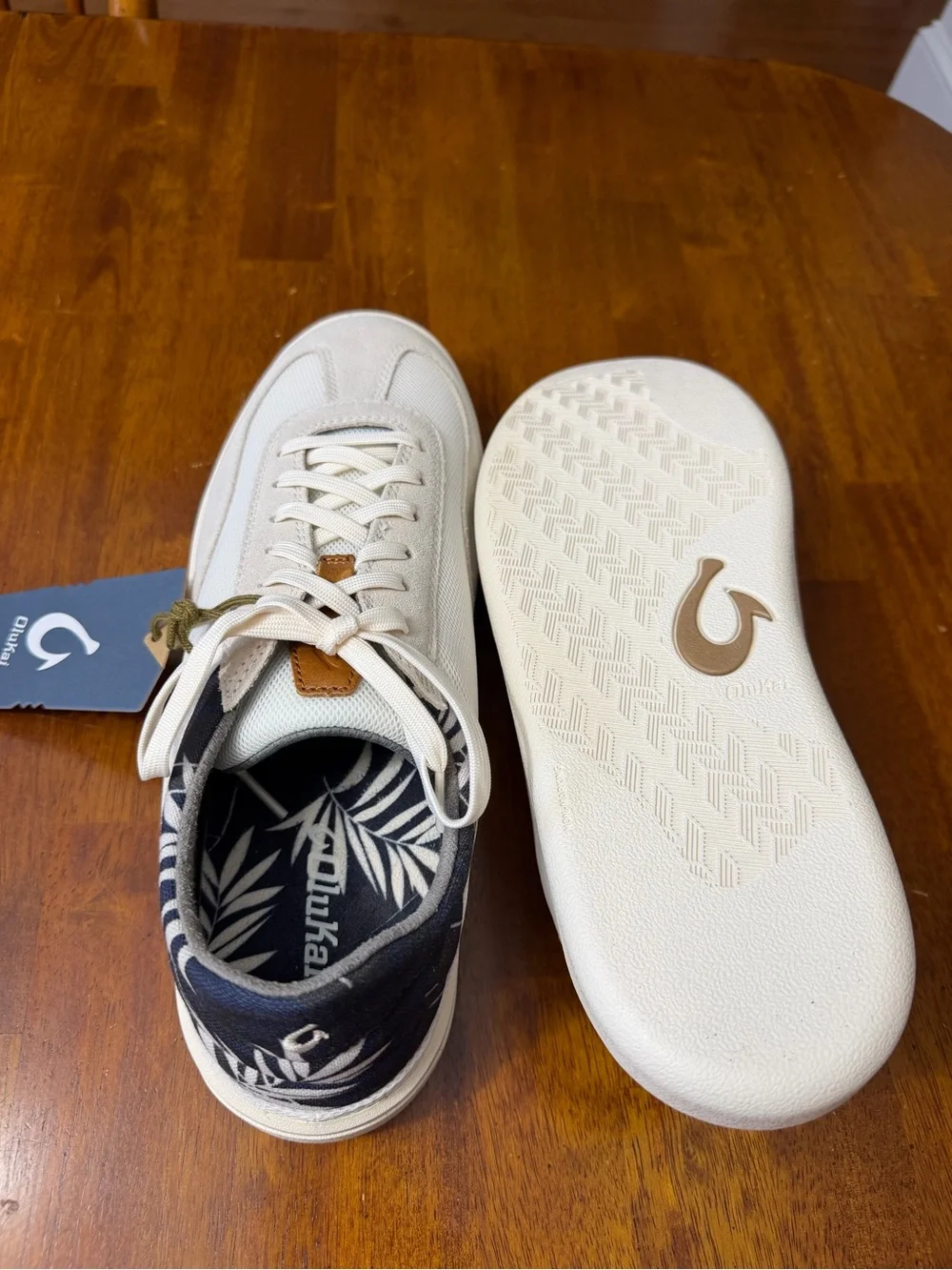 Brand New OluKai Men's Punini Sneakers Shoes Size 10.5 10 1/2 MSRP $140